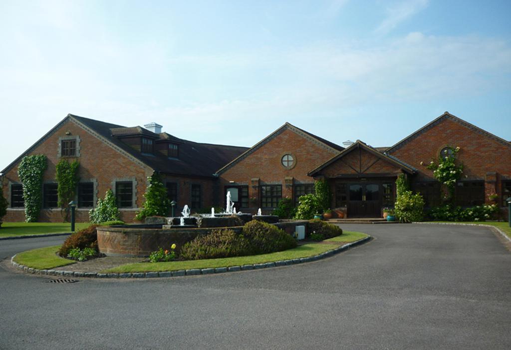 Magnolia Park Hotel, Golf & Country Club Boarstall Экстерьер фото