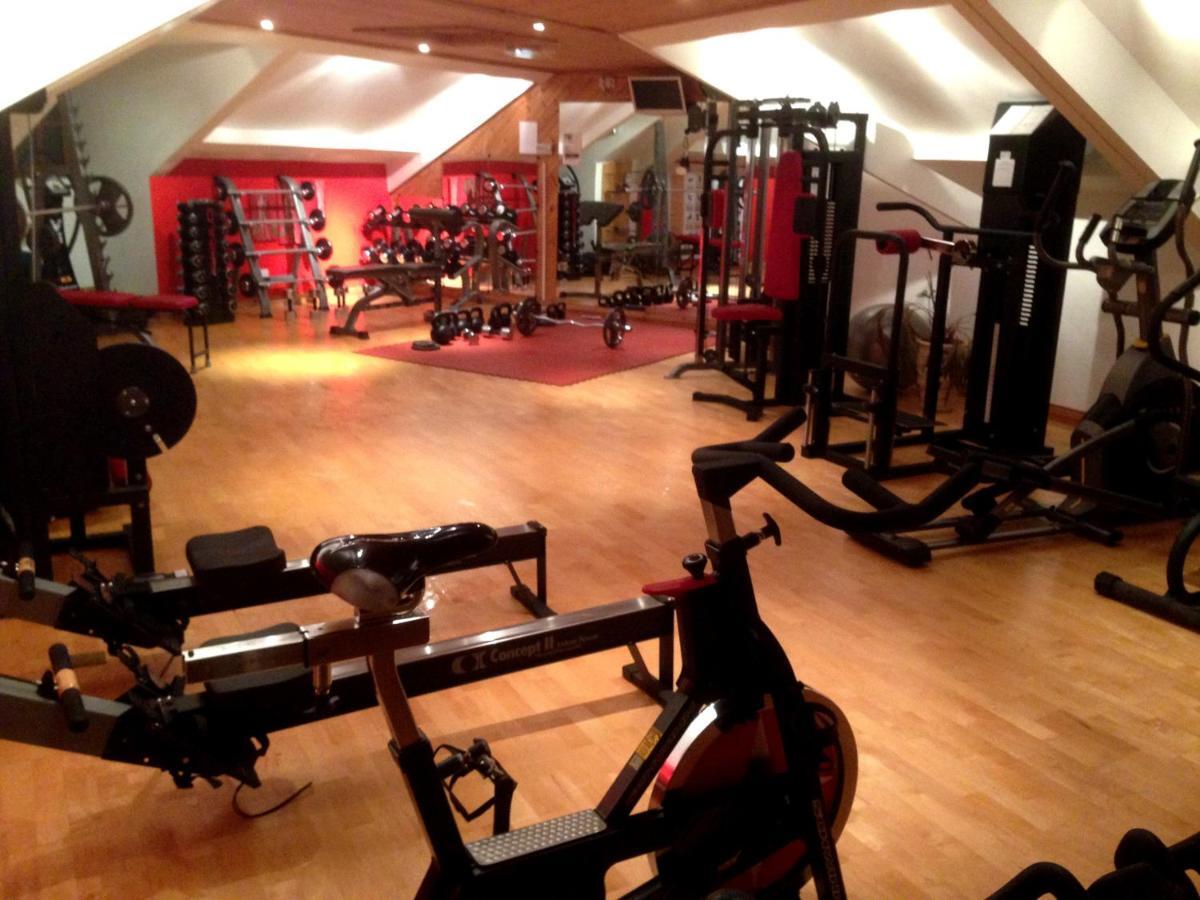 Magnolia Park Hotel, Golf & Country Club Boarstall Экстерьер фото