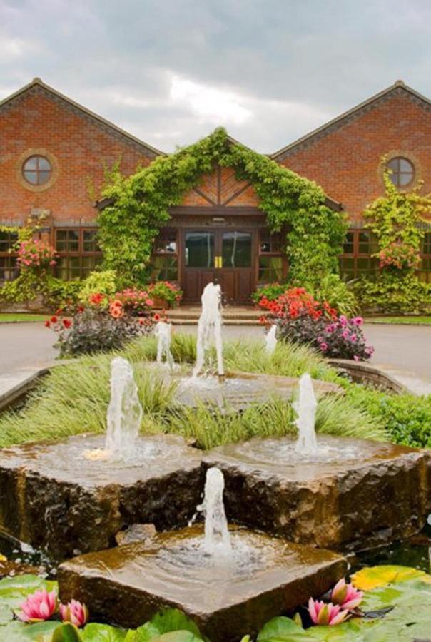Magnolia Park Hotel, Golf & Country Club Boarstall Экстерьер фото
