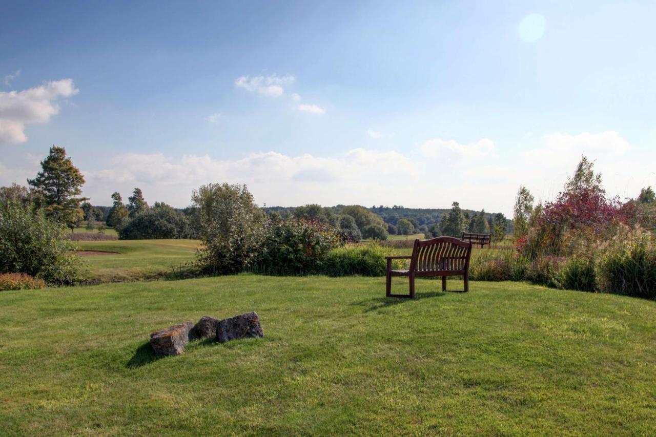 Magnolia Park Hotel, Golf & Country Club Boarstall Экстерьер фото